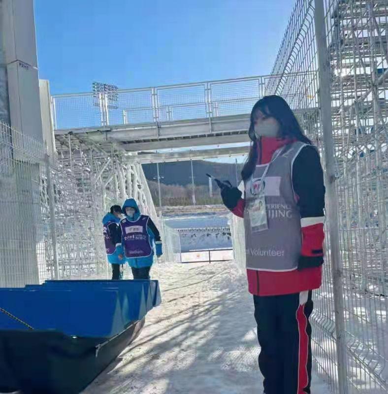 2022冬奥志愿者李竹萱.jpeg